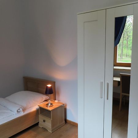 Hotel Dobry Zakatek Dom Rekolekcyjny Konstancin-Jeziorna Exterior foto
