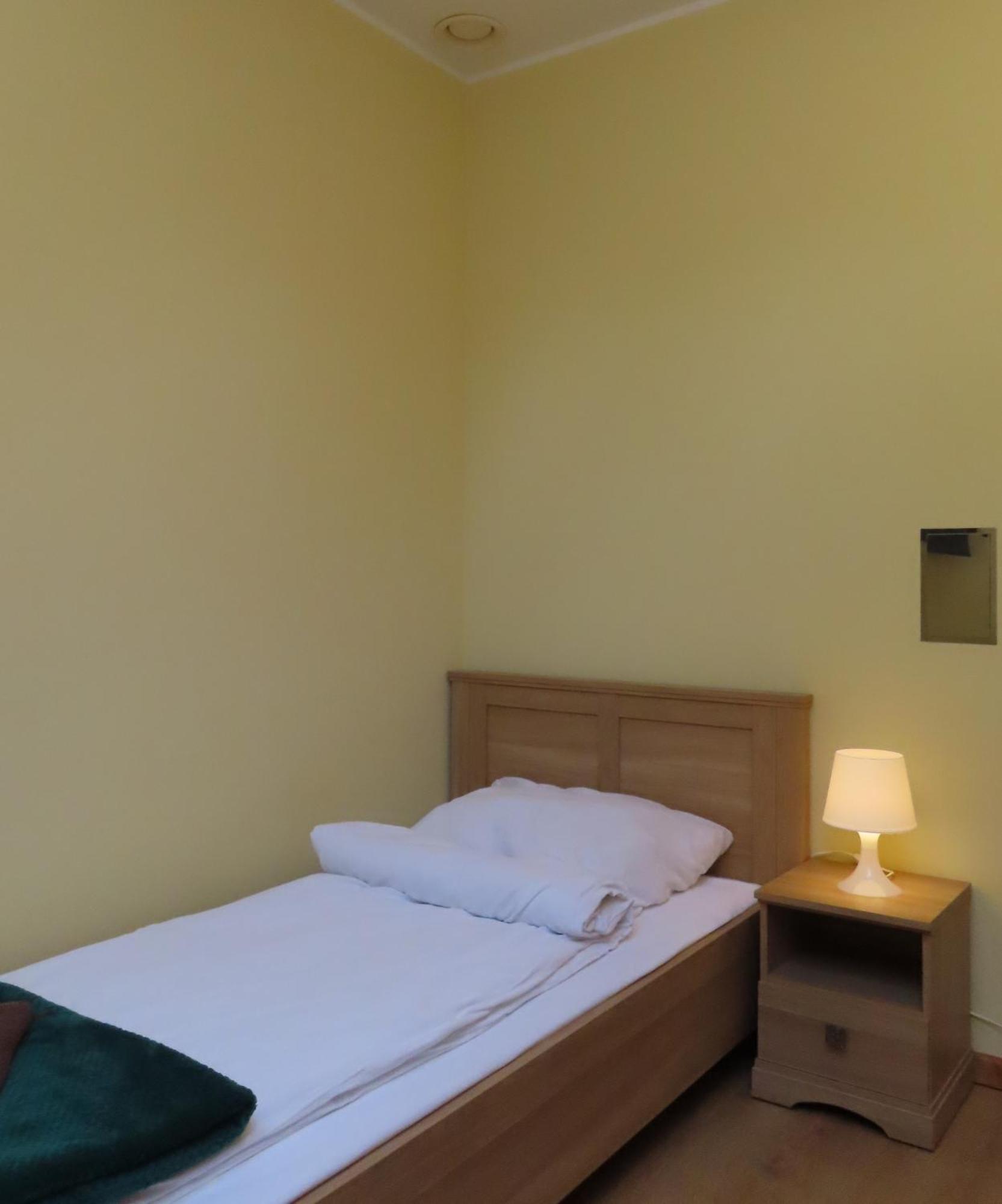 Hotel Dobry Zakatek Dom Rekolekcyjny Konstancin-Jeziorna Exterior foto