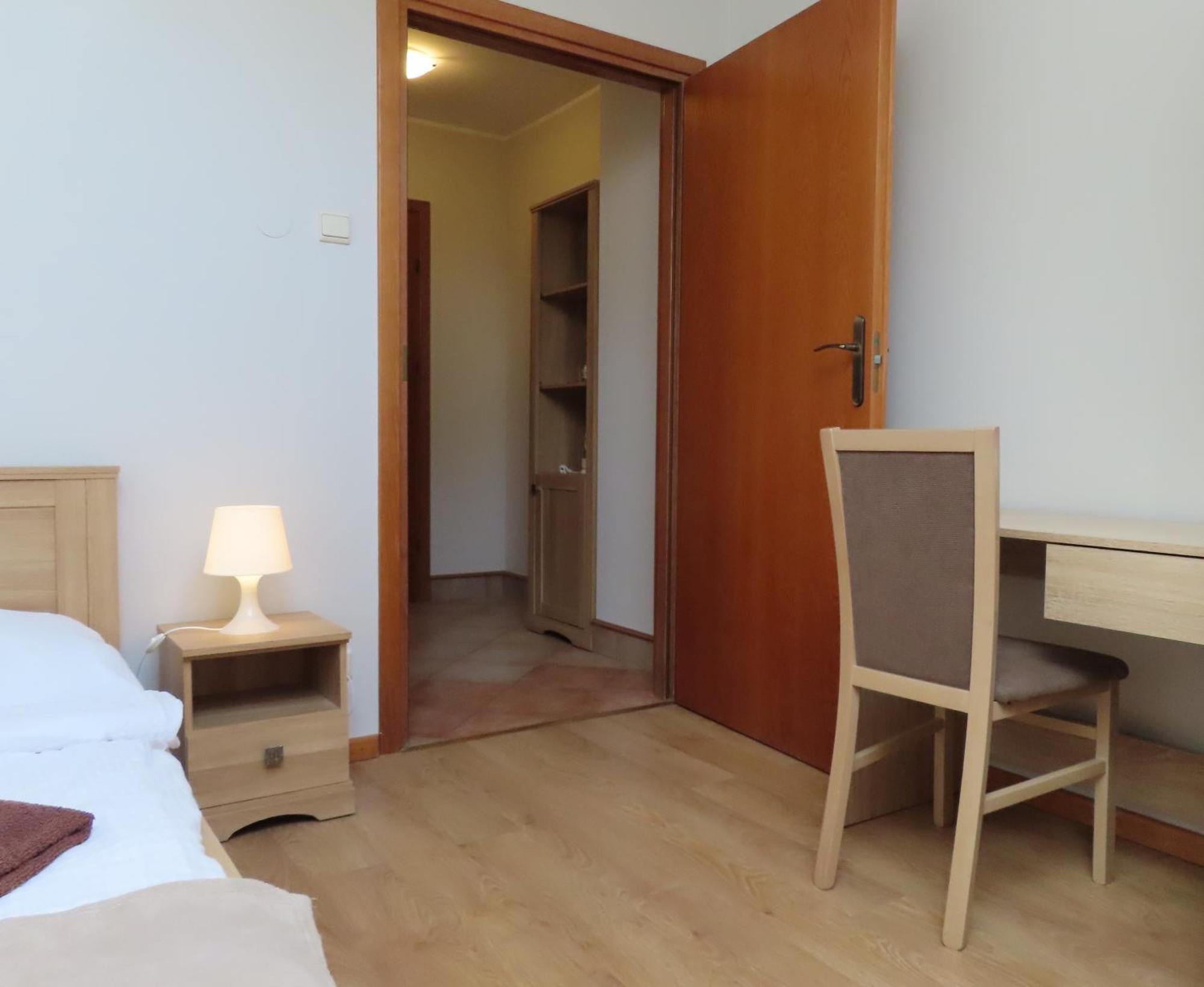 Hotel Dobry Zakatek Dom Rekolekcyjny Konstancin-Jeziorna Exterior foto