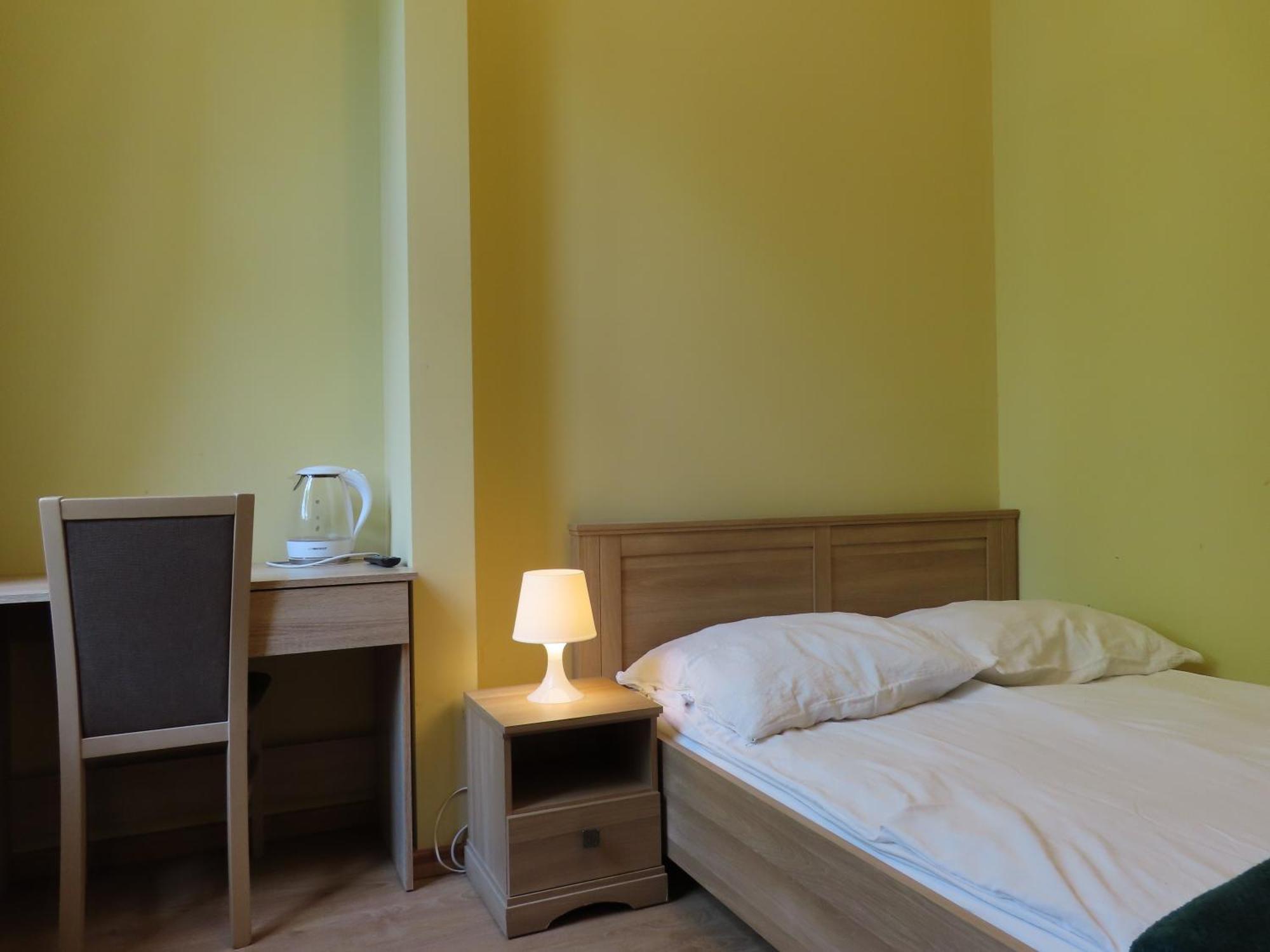 Hotel Dobry Zakatek Dom Rekolekcyjny Konstancin-Jeziorna Exterior foto